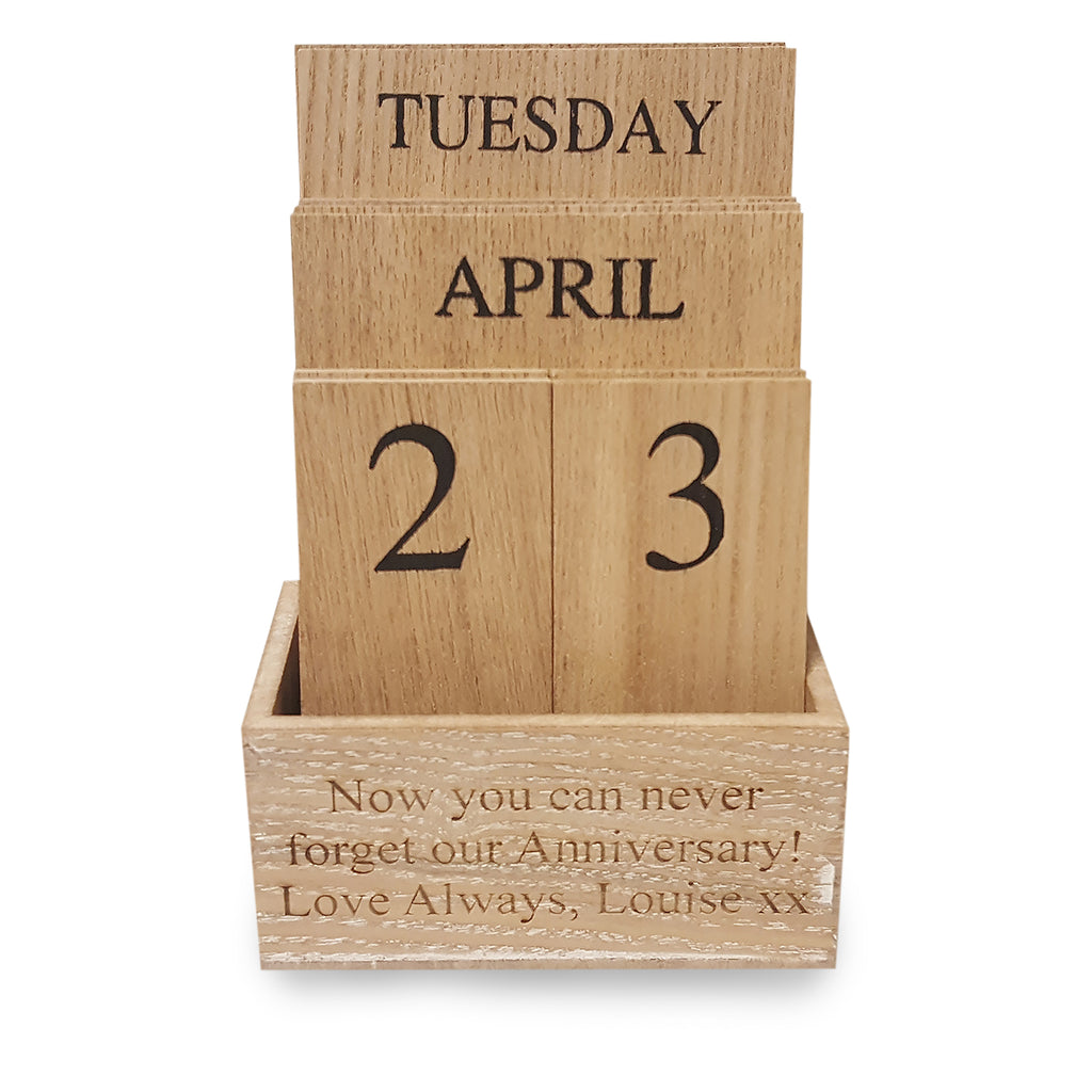 Wooden Desktop Calendar