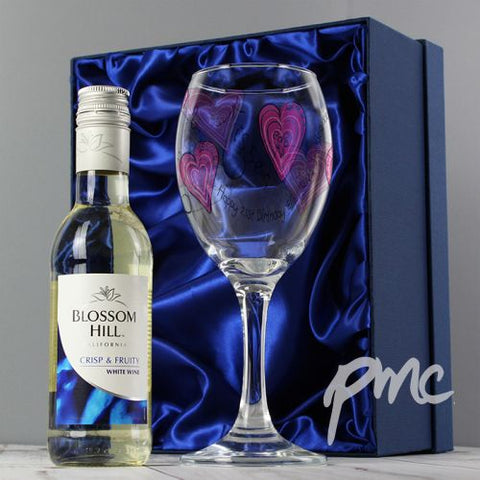Personalised Love & Kisses White Wine Set