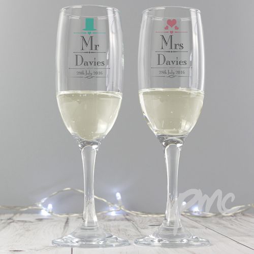 Personalised Decorative Wedding Mr & Mrs Pair of Flutes with Gift Box