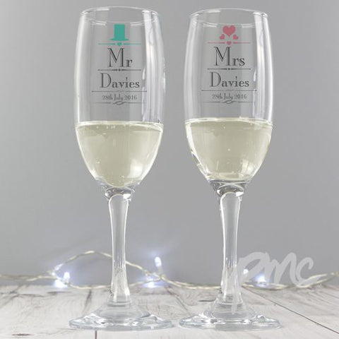 Personalised Decorative Wedding Mr & Mrs Pair of Flutes with Gift Box