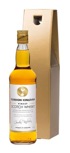 Spurs White Blended Whisky in a Gold Gift Box