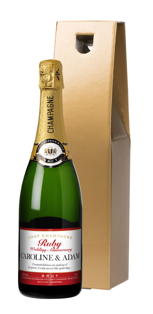 Ruby Anniversary Champagne in a Gold Gift box