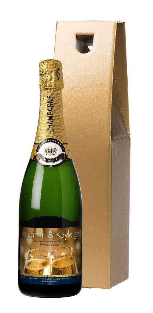 Flutes Engagement Champagne in a Gold Gift Box